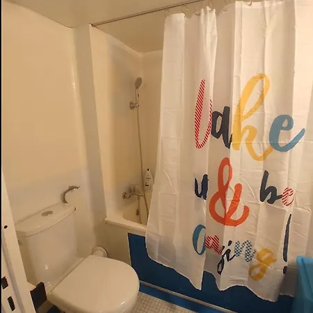 Centre St Eloi Giraudeau - Entier 2 Apartment *