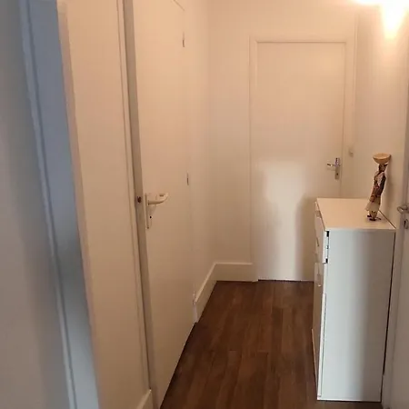 Centre St Eloi Giraudeau - Entier 2 Apartment *