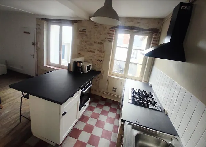 Apartament Centre St Eloi Giraudeau - Entier 2 *