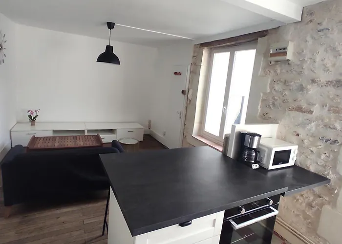 Centre St Eloi Giraudeau - Entier 2 *